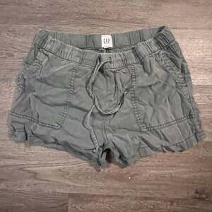 GAP Soft Elastic Stretch Tie Waist Olive Green Shorts with Pockets
